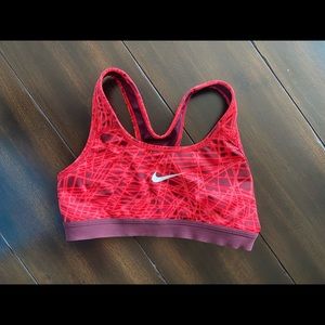 Red pattern Nike crop top